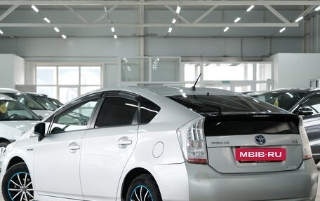 Toyota Prius, 2010 год, 1 169 000 рублей, 3 фотография