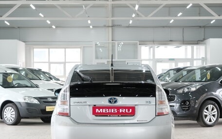 Toyota Prius, 2010 год, 1 169 000 рублей, 4 фотография