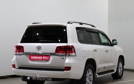 Toyota Land Cruiser 200, 2019 год, 6 900 000 рублей, 5 фотография
