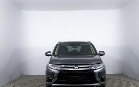 Mitsubishi Outlander III рестайлинг 3, 2017 год, 2 087 000 рублей, 2 фотография