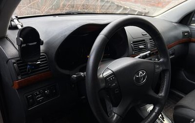 Toyota Avensis III рестайлинг, 2007 год, 750 000 рублей, 1 фотография