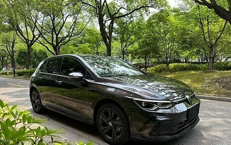 Volkswagen Golf VIII, 2021 год, 1 950 000 рублей, 3 фотография