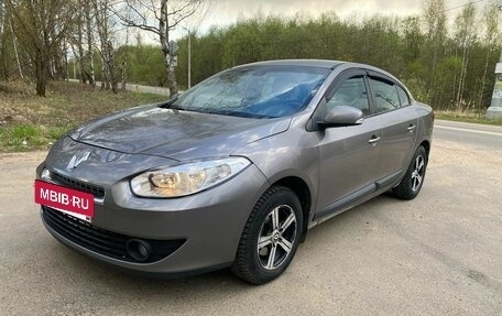 Renault Fluence I, 2011 год, 675 000 рублей, 2 фотография