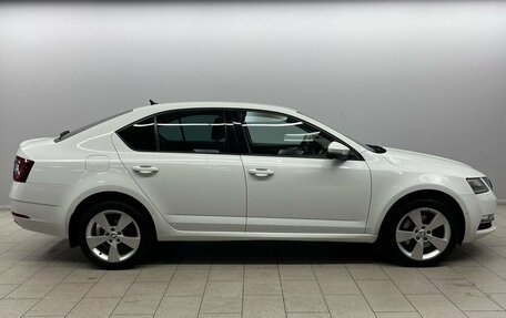 Skoda Octavia, 2018 год, 2 100 000 рублей, 3 фотография