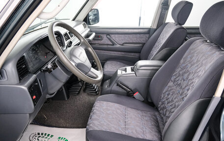 Toyota Land Cruiser 80 рестайлинг, 1996 год, 1 359 000 рублей, 6 фотография