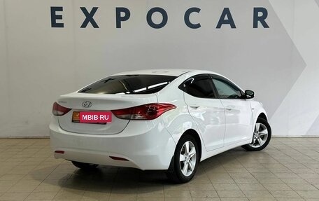 Hyundai Elantra V, 2012 год, 850 000 рублей, 5 фотография