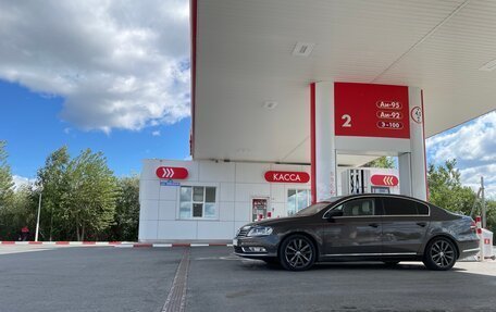Volkswagen Passat B7, 2012 год, 1 600 000 рублей, 3 фотография