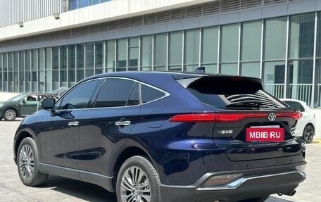 Toyota Harrier, 2022 год, 3 555 000 рублей, 5 фотография
