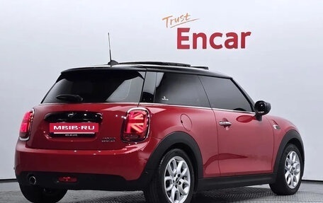 MINI Hatch, 2021 год, 1 850 000 рублей, 3 фотография