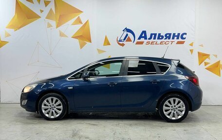 Opel Astra J, 2011 год, 700 000 рублей, 6 фотография