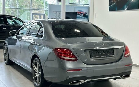 Mercedes-Benz E-Класс, 2018 год, 3 199 900 рублей, 4 фотография