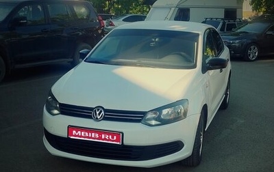 Volkswagen Polo VI (EU Market), 2014 год, 710 000 рублей, 1 фотография