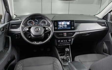 Skoda Rapid II, 2020 год, 1 199 000 рублей, 6 фотография