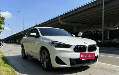 BMW X2, 2022 год, 2 700 000 рублей, 2 фотография