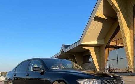 BMW 7 серия, 2003 год, 696 000 рублей, 9 фотография