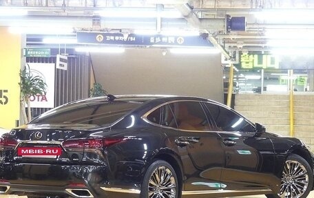 Lexus LS IV, 2022 год, 8 200 000 рублей, 3 фотография