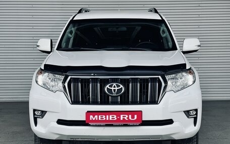 Toyota Land Cruiser Prado 150 рестайлинг 2, 2021 год, 5 200 000 рублей, 2 фотография