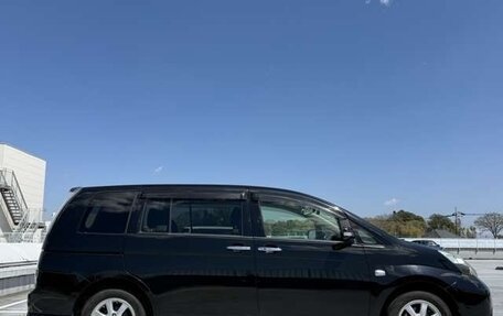 Toyota ISis I, 2012 год, 999 000 рублей, 4 фотография
