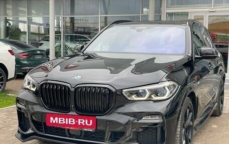BMW X5, 2020 год, 6 900 000 рублей, 2 фотография