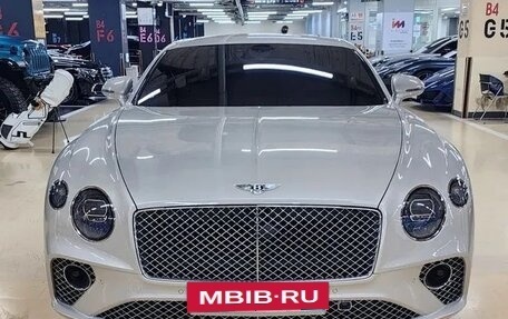 Bentley Continental GT III, 2020 год, 19 300 000 рублей, 3 фотография