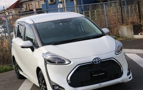 Toyota Sienta II, 2022 год, 1 980 090 рублей, 7 фотография