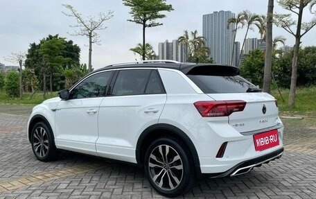 Volkswagen T-Roc I, 2021 год, 1 580 000 рублей, 7 фотография