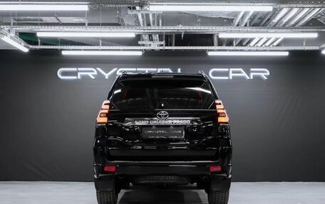 Toyota Land Cruiser Prado 150 рестайлинг 2, 2019 год, 5 990 000 рублей, 6 фотография
