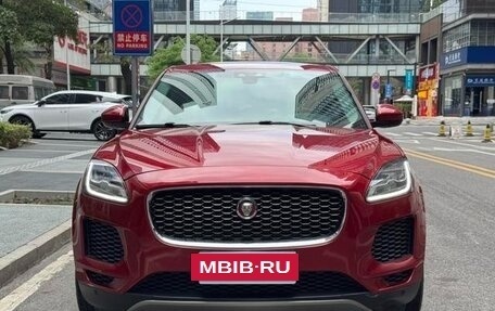Jaguar E-Pace, 2021 год, 2 350 000 рублей, 2 фотография