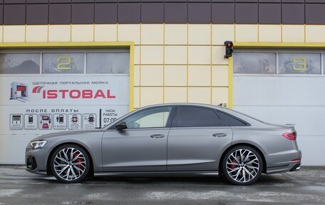 Audi S8, 2022 год, 16 985 000 рублей, 3 фотография