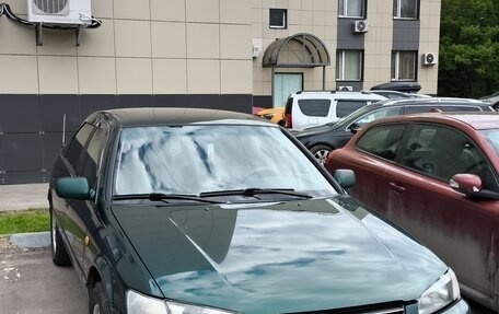 Toyota Camry, 1997 год, 800 000 рублей, 2 фотография