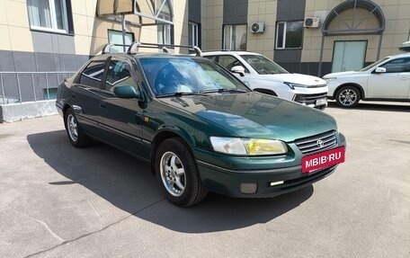 Toyota Camry, 1997 год, 800 000 рублей, 4 фотография