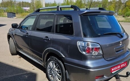 Mitsubishi Outlander III рестайлинг 3, 2005 год, 680 000 рублей, 5 фотография