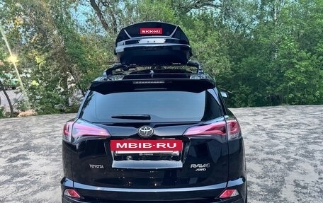 Toyota RAV4, 2019 год, 3 550 000 рублей, 4 фотография