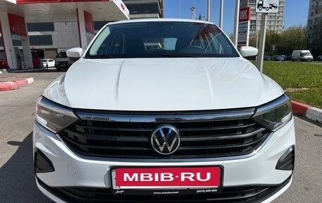 Volkswagen Polo VI (EU Market), 2021 год, 1 625 000 рублей, 2 фотография