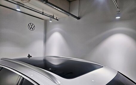 Volkswagen Touareg III, 2022 год, 4 920 013 рублей, 2 фотография
