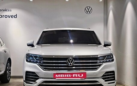 Volkswagen Touareg III, 2022 год, 4 920 013 рублей, 3 фотография