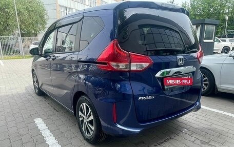 Honda Freed II, 2019 год, 1 849 000 рублей, 3 фотография