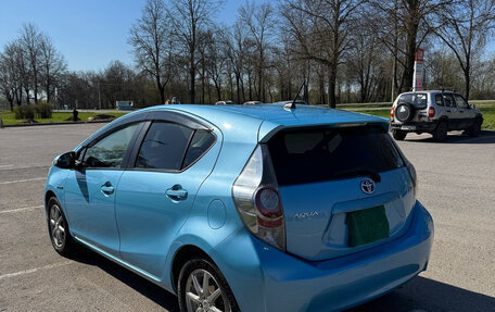 Toyota Aqua I, 2013 год, 1 100 000 рублей, 3 фотография