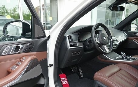 BMW X7, 2021 год, 8 850 000 рублей, 2 фотография
