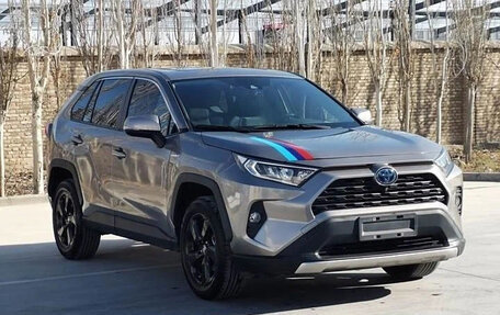 Toyota RAV4, 2021 год, 2 199 199 рублей, 3 фотография