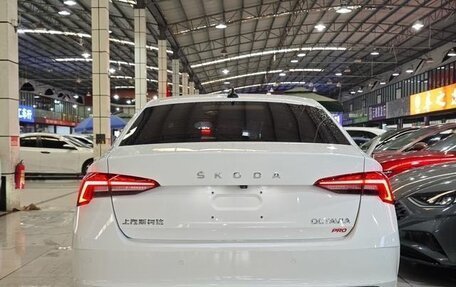 Skoda Octavia IV, 2022 год, 1 950 000 рублей, 4 фотография