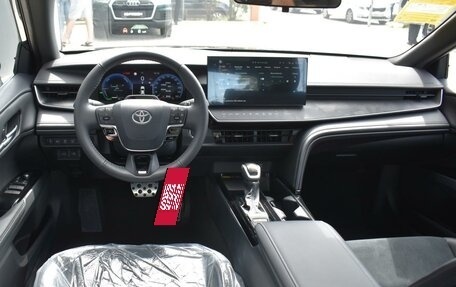 Toyota Camry, 2025 год, 4 500 000 рублей, 6 фотография