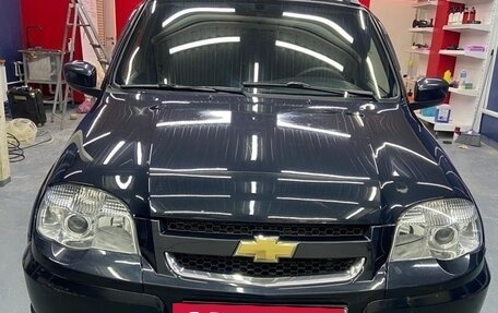 Chevrolet Niva I рестайлинг, 2016 год, 750 000 рублей, 3 фотография