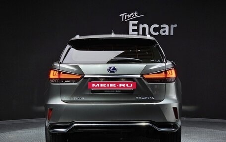 Lexus RX IV рестайлинг, 2022 год, 5 100 000 рублей, 2 фотография