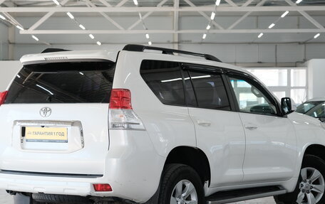 Toyota Land Cruiser Prado 150 рестайлинг 2, 2011 год, 2 599 000 рублей, 5 фотография