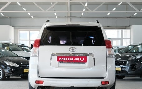 Toyota Land Cruiser Prado 150 рестайлинг 2, 2011 год, 2 599 000 рублей, 4 фотография