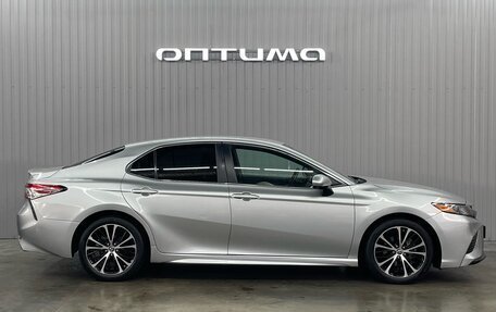 Toyota Camry, 2018 год, 2 277 000 рублей, 4 фотография