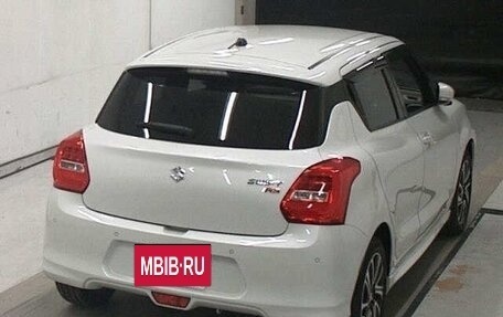 Suzuki Swift V, 2022 год, 1 120 000 рублей, 3 фотография