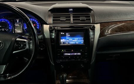 Toyota Camry, 2016 год, 2 197 000 рублей, 6 фотография