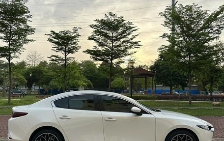 Mazda 3, 2021 год, 1 530 000 рублей, 4 фотография
